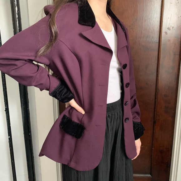 Purple + Velvet Lightweight Blazer - Picture 4 of 7